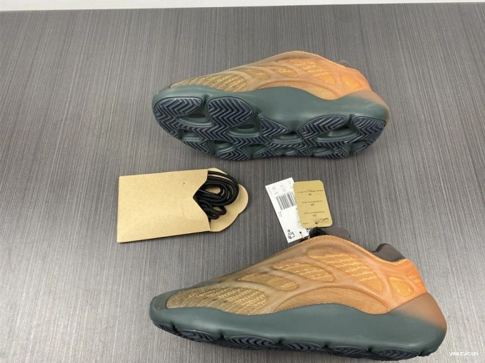 700 Boost Yeezy V3 GY4109 Adidas Copfade 0712